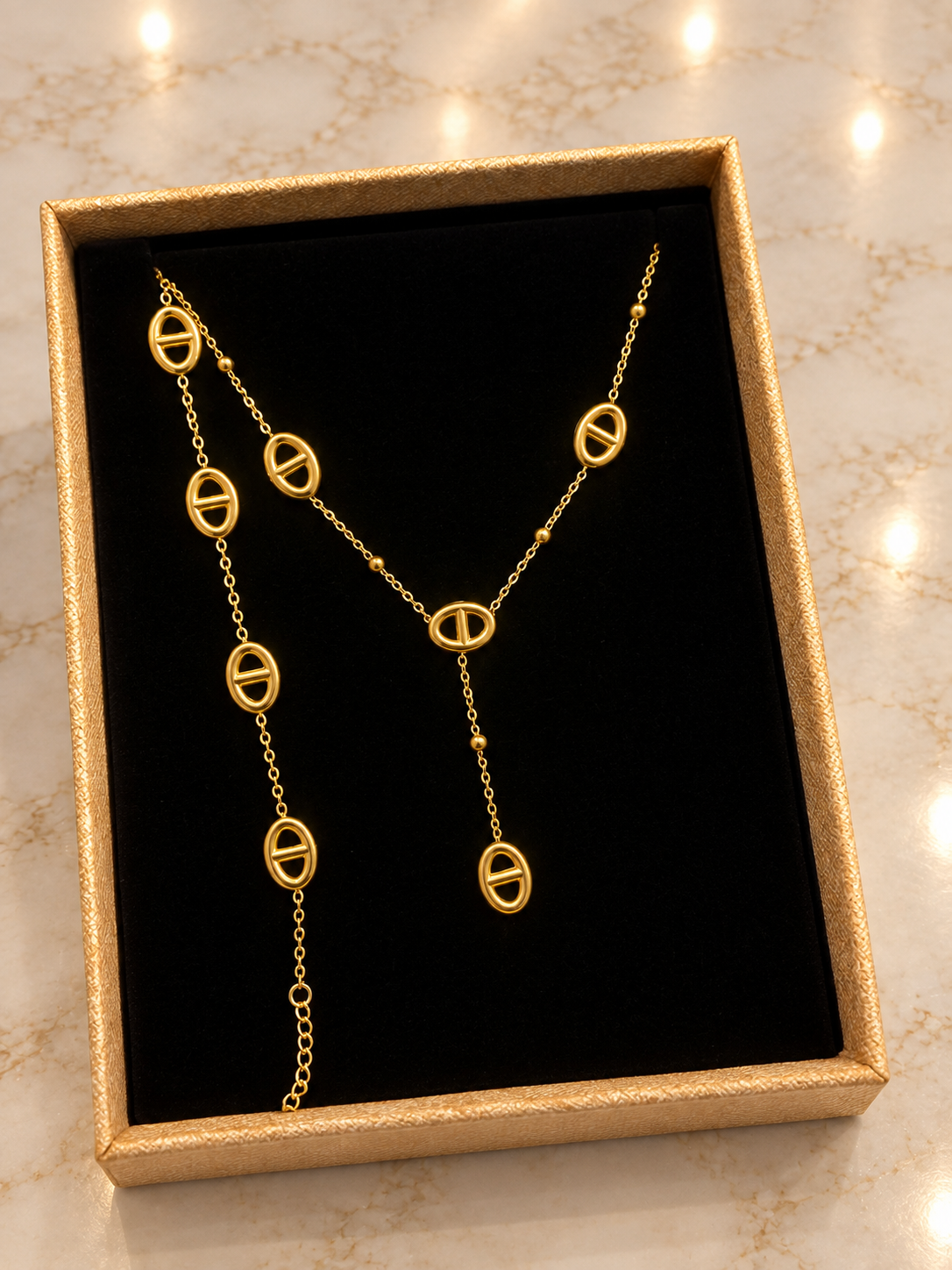 Elan Gold set Design 1