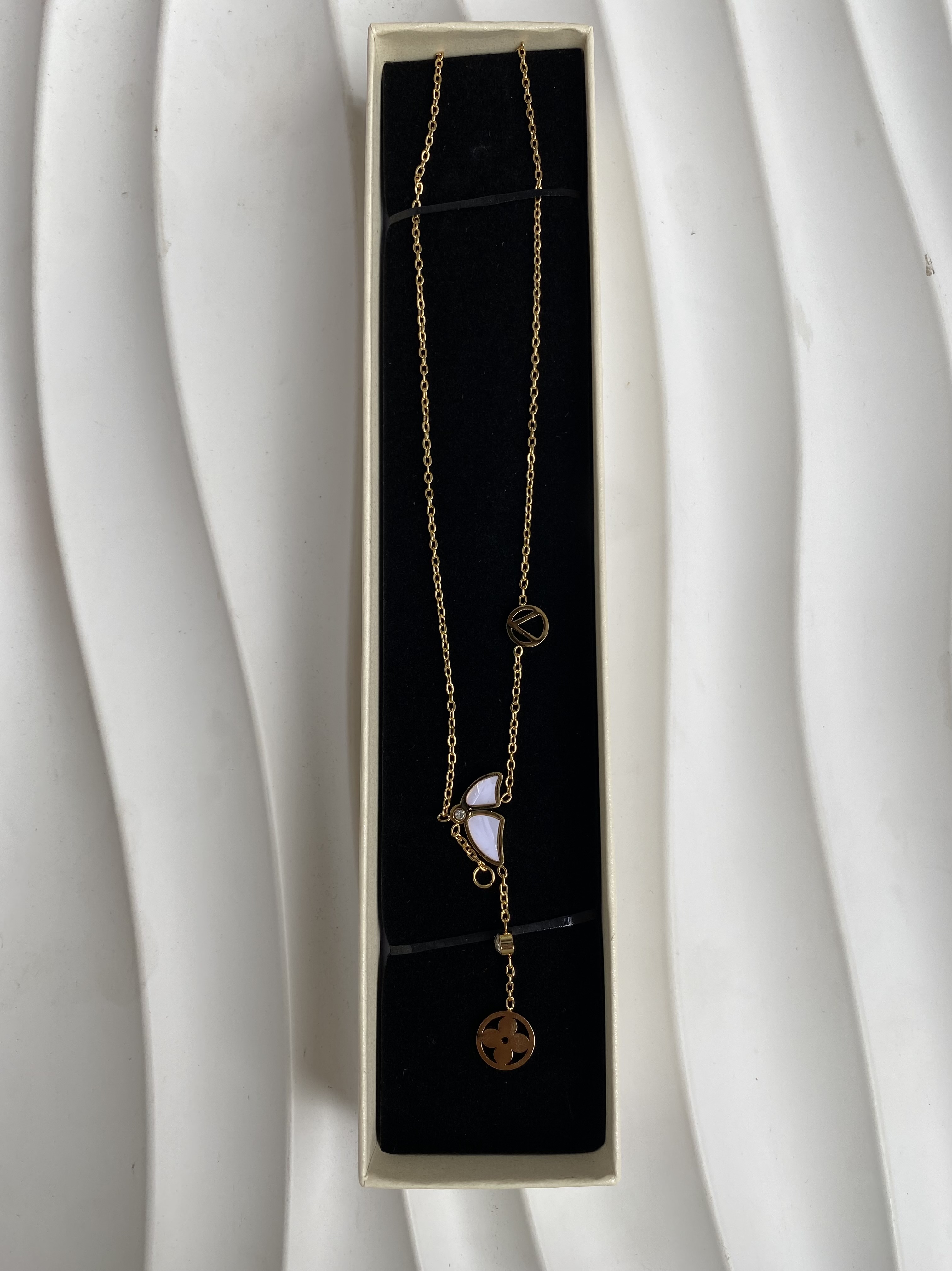 Tory B Necklace